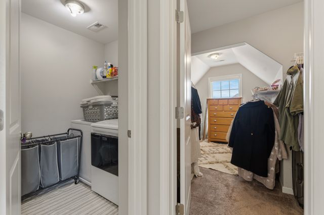 12185 Woodhollow Ln, Knoxville, TN 37932