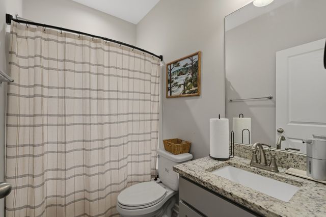 12185 Woodhollow Ln, Knoxville, TN 37932