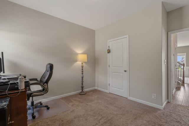 12185 Woodhollow Ln, Knoxville, TN 37932