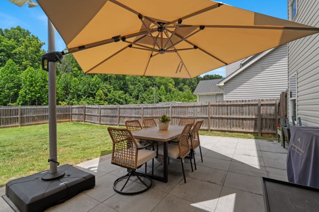 12185 Woodhollow Ln, Knoxville, TN 37932