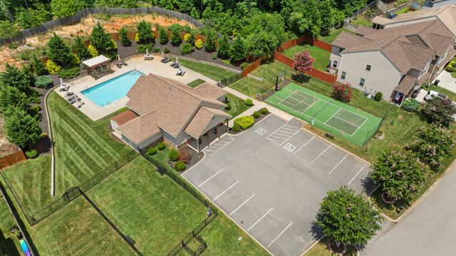 12185 Woodhollow Ln, Knoxville, TN 37932