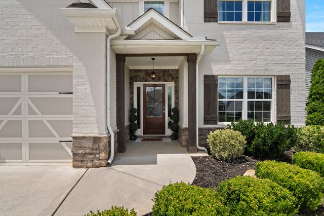 12185 Woodhollow Ln, Knoxville, TN 37932