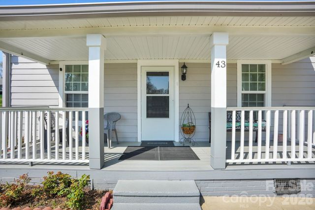 43 Mandalay Place SW, Concord, NC 28027