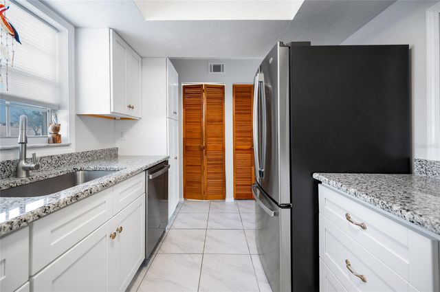 1531 PLACIDA ROAD 1-102, Englewood, FL 34223