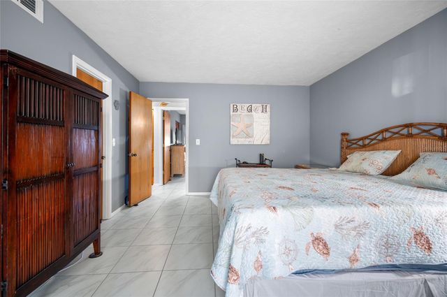 1531 PLACIDA ROAD 1-102, Englewood, FL 34223