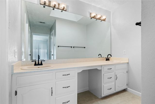 1206 Richland Oaks Drive, Richardson, TX 75081