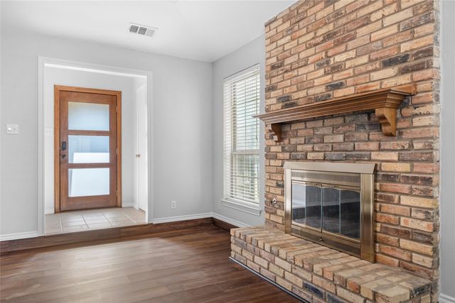 1206 Richland Oaks Drive, Richardson, TX 75081