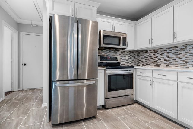 1206 Richland Oaks Drive, Richardson, TX 75081