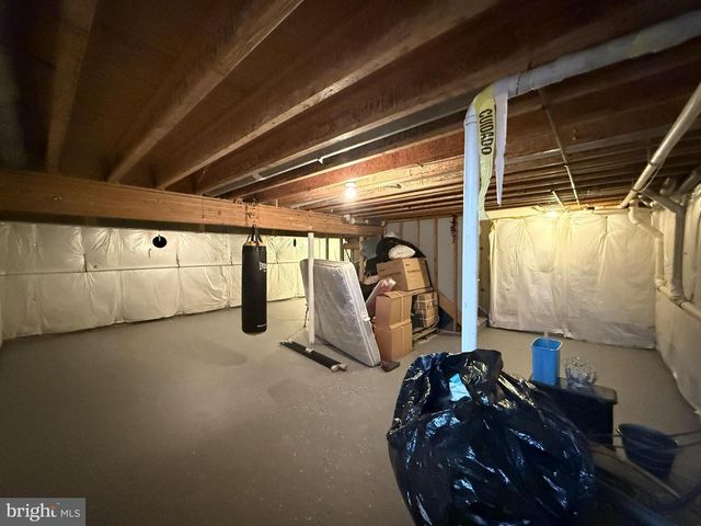 1152 DORSET DR, Bushkill, PA 18324