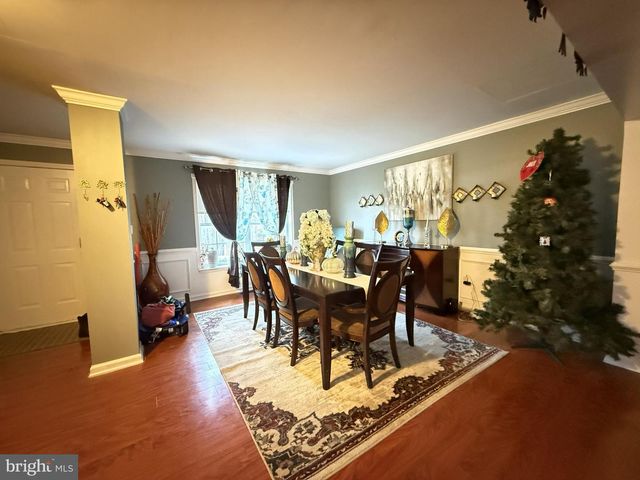 1152 DORSET DR, Bushkill, PA 18324