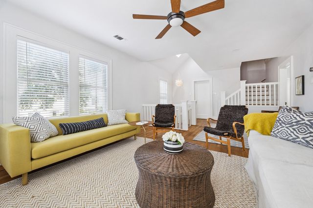 1656 Norfolk Street, Houston, TX 77006