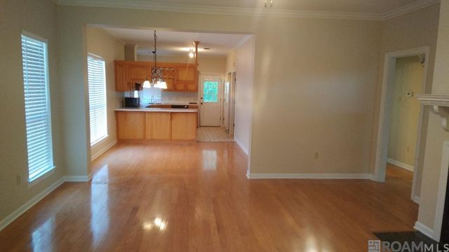 18574 Lake Iris Ave, Baton Rouge, LA 70817