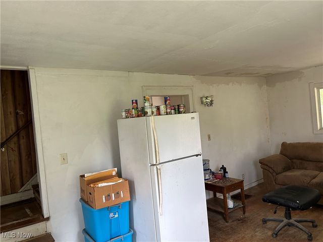 7086 Warren Sharon Road, Brookfield Twp, OH 44403