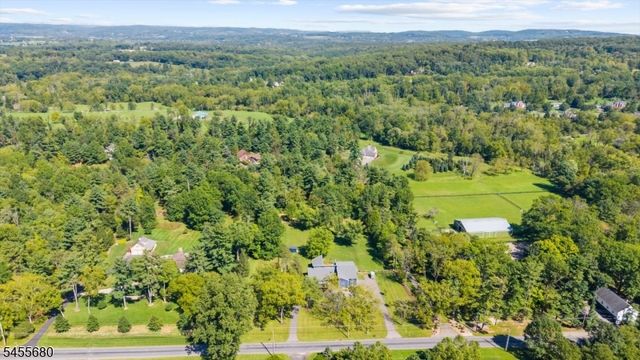 11 White Bridge Rd, Franklin Twp., NJ 08867