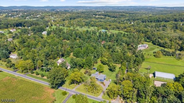 11 White Bridge Rd, Franklin Twp., NJ 08867