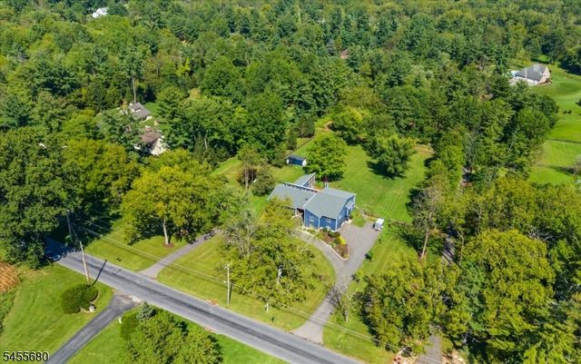11 White Bridge Rd, Franklin Twp., NJ 08867