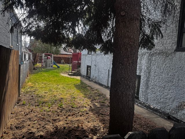 5225 W 23rd Place, Cicero, IL 60804