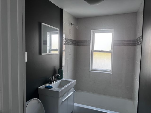 5225 W 23rd Place, Cicero, IL 60804