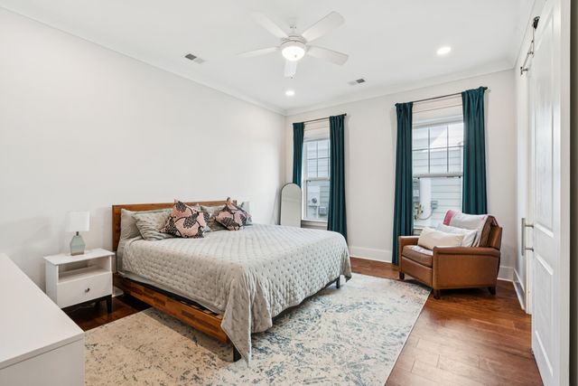 1029 Avenue Of Oaks, Charleston, SC 29407