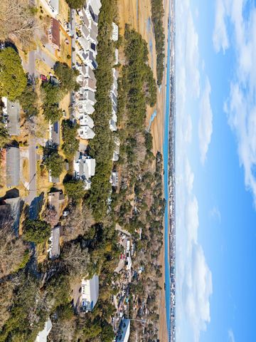 1029 Avenue Of Oaks, Charleston, SC 29407