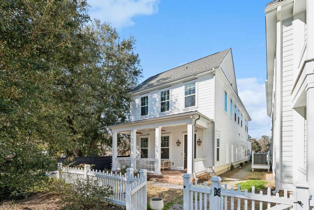 1029 Avenue Of Oaks, Charleston, SC 29407