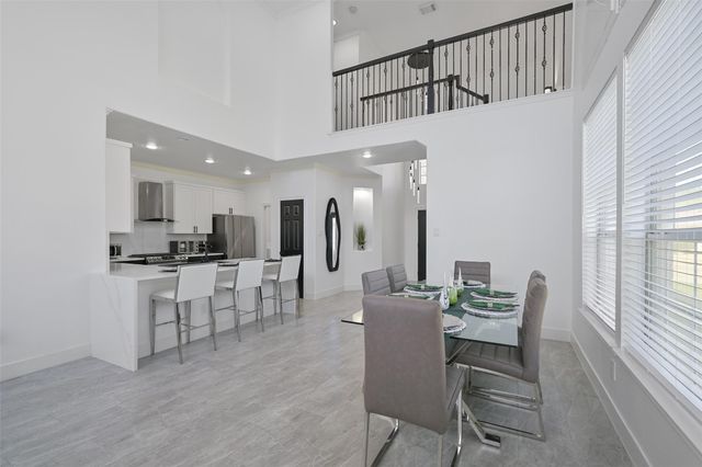 2007 Que Manor Drive, Houston, TX 77090