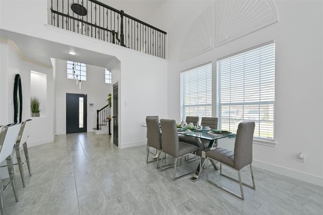 2007 Que Manor Drive, Houston, TX 77090