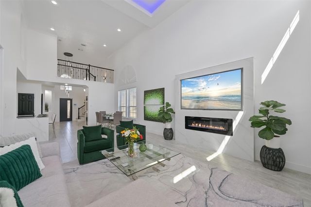 2007 Que Manor Drive, Houston, TX 77090