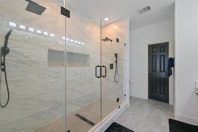 2007 Que Manor Drive, Houston, TX 77090
