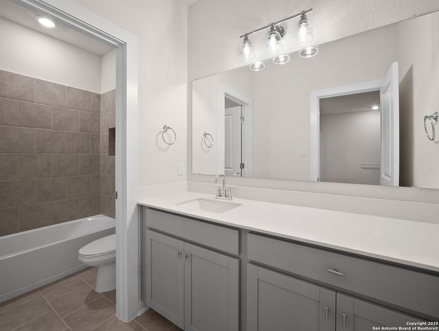 15234 Comanche Wolf, San Antonio, TX 78233