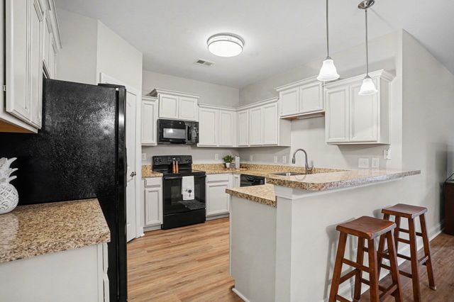 189 Ella Kinley Cir Unit 102, Myrtle Beach, SC 29588