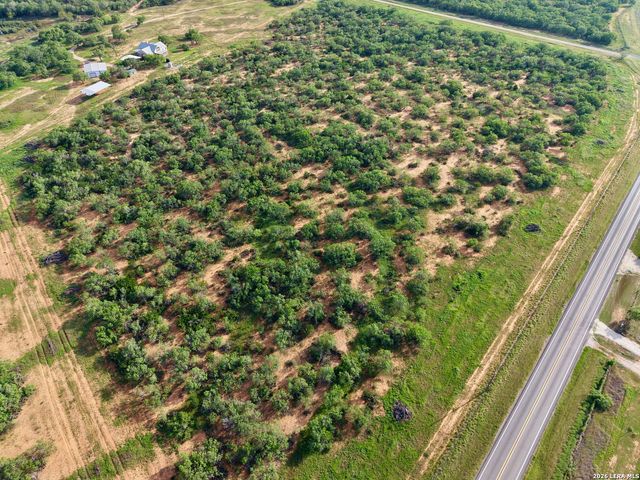 TBD 337 N COUNTY ROAD, Charlotte, TX 78011