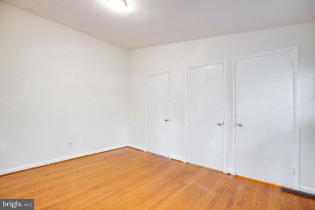 2505 LEEDS RD, Oakton, VA 22124