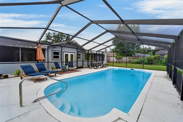 1120 LAKEMONT DRIVE, Valrico, FL 33594