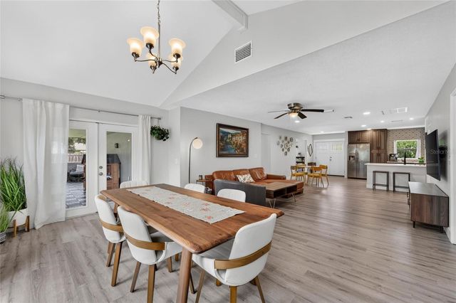 1120 LAKEMONT DRIVE, Valrico, FL 33594