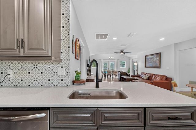 1120 LAKEMONT DRIVE, Valrico, FL 33594
