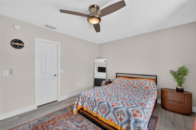 1120 LAKEMONT DRIVE, Valrico, FL 33594