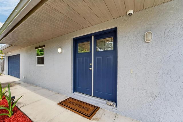 1120 LAKEMONT DRIVE, Valrico, FL 33594