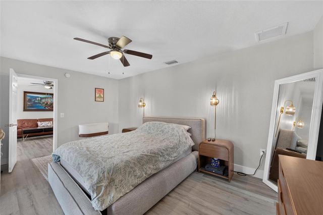 1120 LAKEMONT DRIVE, Valrico, FL 33594