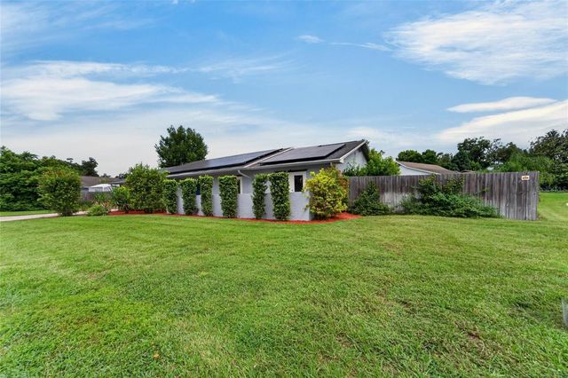 1120 LAKEMONT DRIVE, Valrico, FL 33594
