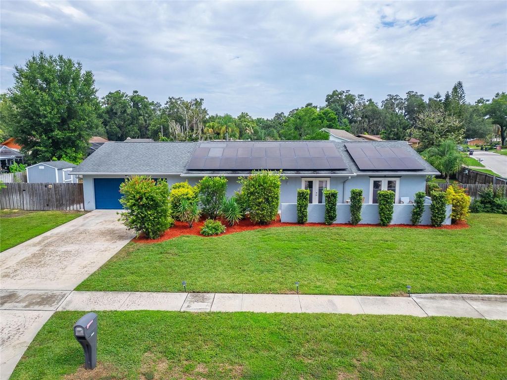 1120 LAKEMONT DRIVE, Valrico, FL 33594