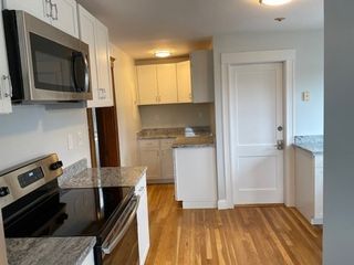 540 Nantasket Ave 2R, Hull, MA 02045