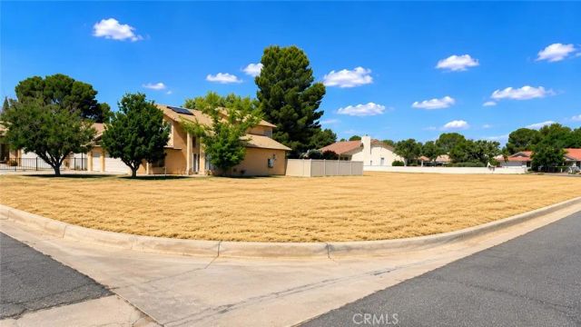 27960 Sunset, Helendale, CA 92342