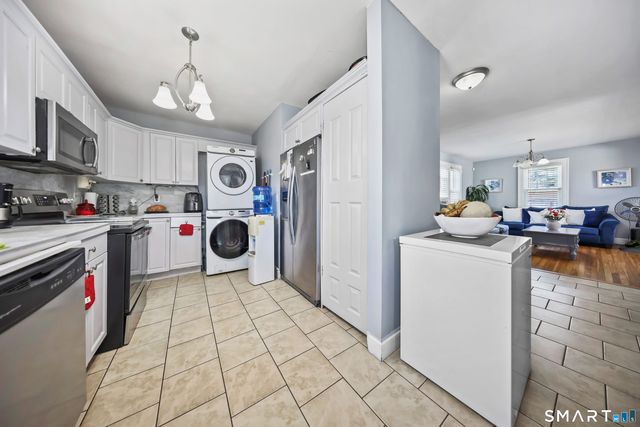 167 Fern Street, Waterbury, CT 06704
