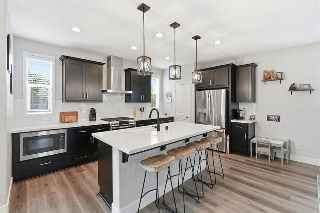 673 Silo St, Folsom, CA 95630
