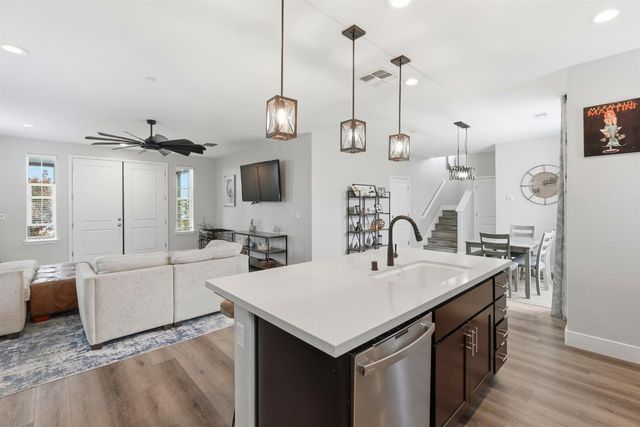 673 Silo St, Folsom, CA 95630