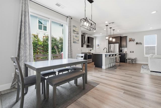 673 Silo St, Folsom, CA 95630