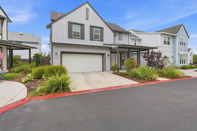 673 Silo St, Folsom, CA 95630