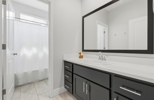 673 Silo St, Folsom, CA 95630