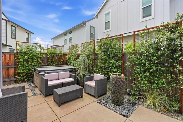 673 Silo St, Folsom, CA 95630